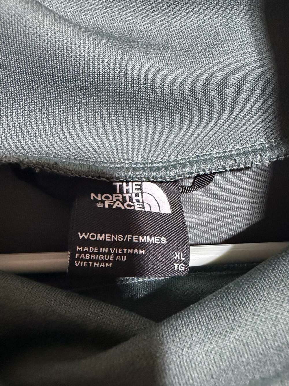 The North Face Women's XL Mock Neck Pullover Sweatshirt Green - Picture 3 of 4